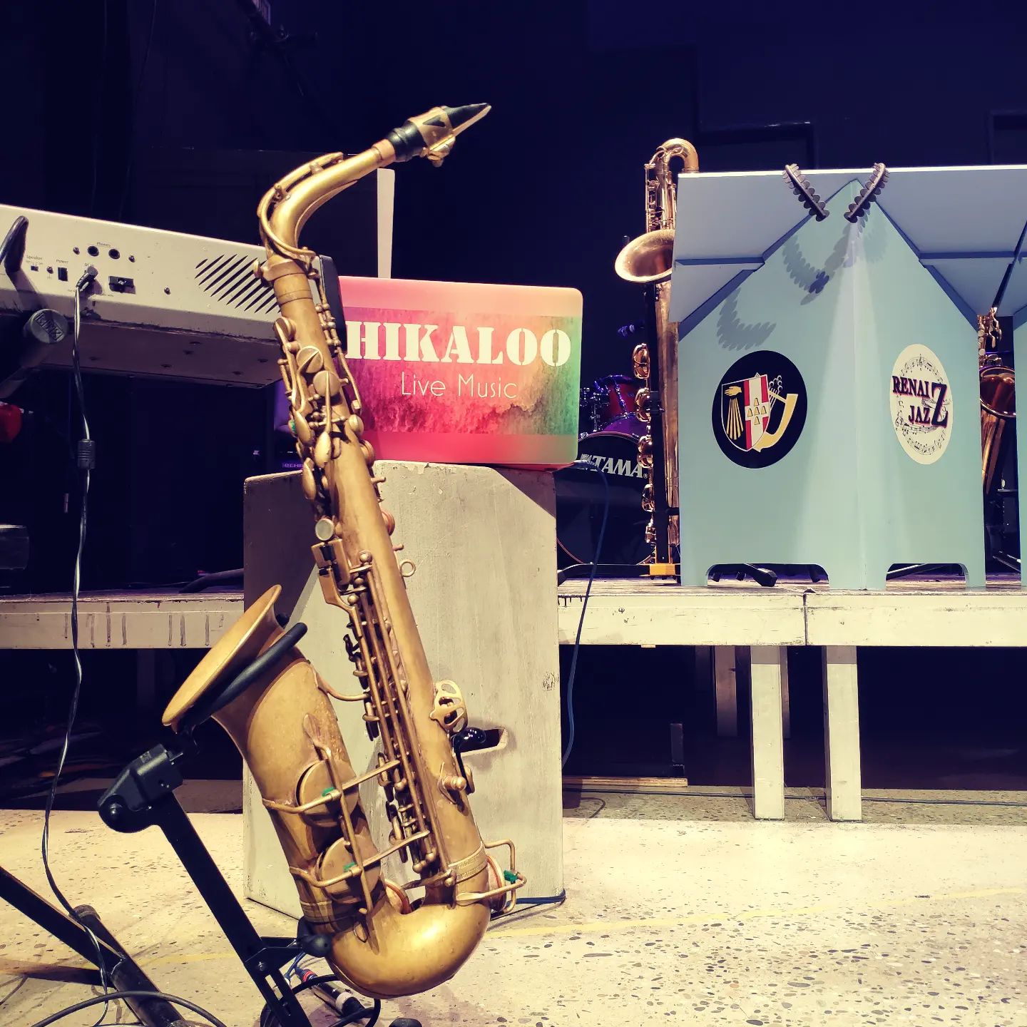En section bigband ce soir 🎷 🎶 🎵

#HiKaloo #SaxophoneParty #saxophoniste #saxophone #selmer #saxophoneplayer #altosaxophone #radioimproved #bigband